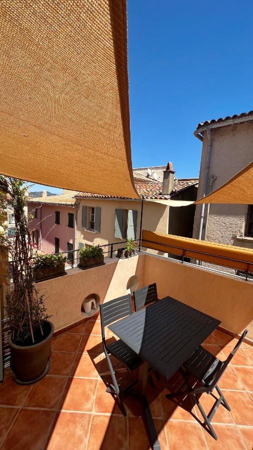 Saint-Tropez Centre - Grand Studio Avec Terrasse Exterior foto